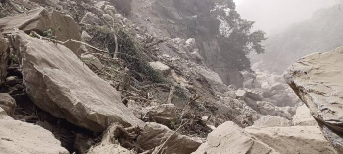 太鲁阁公园得卡伦步道有人遭落石砸中死亡。图片来源：台湾“中央社” 太鲁阁公园提供