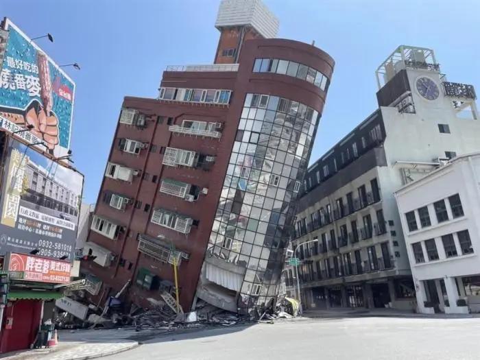 台当局气象部门称,这起强震是台湾1999年921地震发生25年后的最大