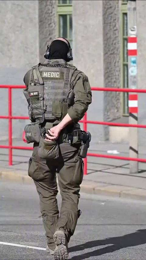 大家知道这是哪一国的警察吗