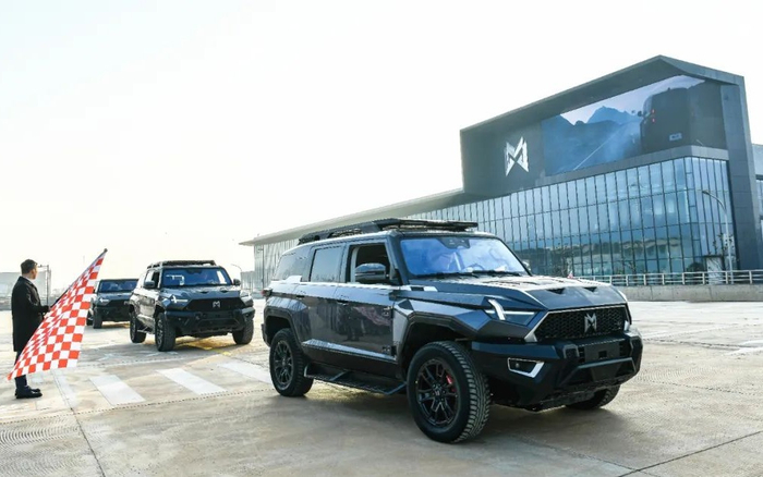 是东风乘用车(下辖东风风神,东风纳米和东风奕派),东风岚图,猛士科技