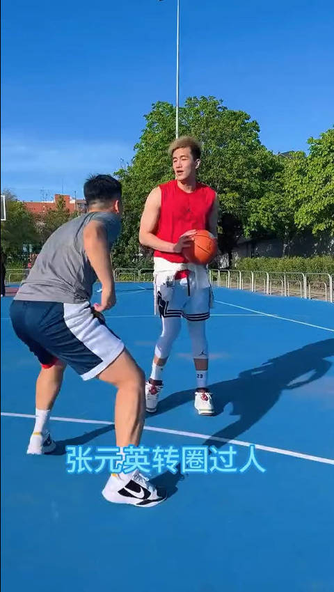 风韵犹存郭艾伦秀张元英转髋过人