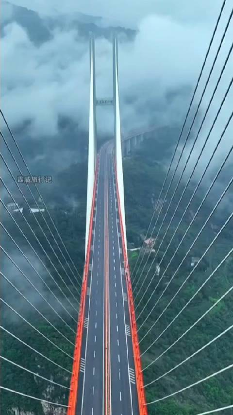 世界桥梁看中国中国桥梁看贵州贵州桥梁看北盘江大桥