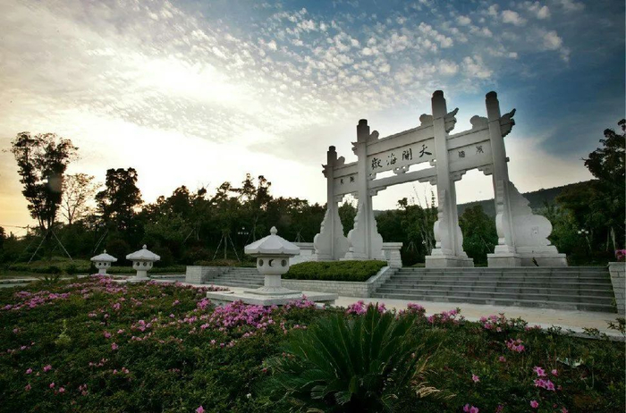 美的生活|镇江这些值得n刷的地方|镇江市|江苏省|茅山_新浪新闻