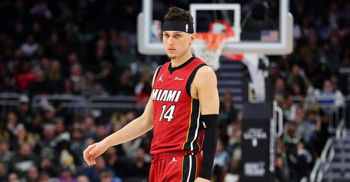 希罗随队出战客场之旅 今日出战成疑|热火|客场|希罗_新浪新闻