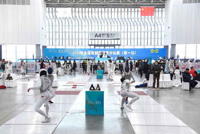 闽将蔡锦潘斩获全国击剑冠军赛分站赛男子花剑冠军|击剑|冠军赛|团体