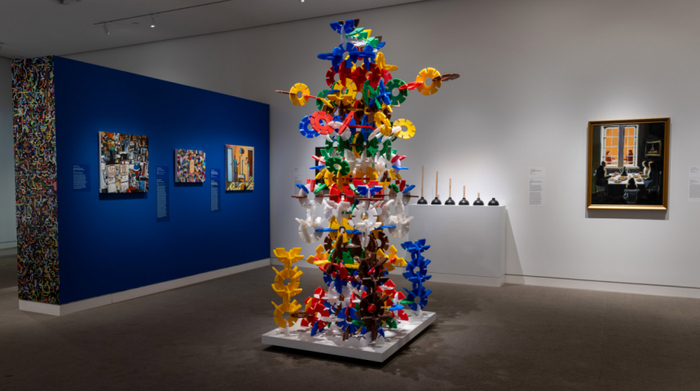 图 | 雷本的展览作品“我是 AI 吗？”（来源：COURTESY OF ALEXANDER REBEN）