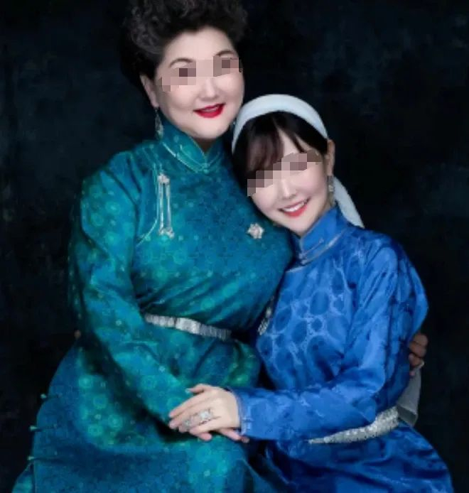 现状:父亲早已去世,女儿远嫁韩国生子,母亲孤独一人|吉祥三宝|乌日娜