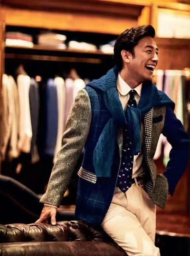等我到中年也学"日本男人":衣不花,裤穿宽,发不乱,绅士有型