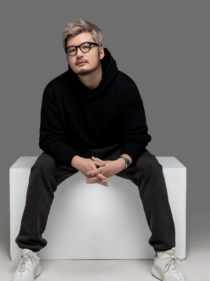 唱作人 ,肆君子乐队主唱胡云哲香港国际大赛演唱一等奖朱雨静青年歌手