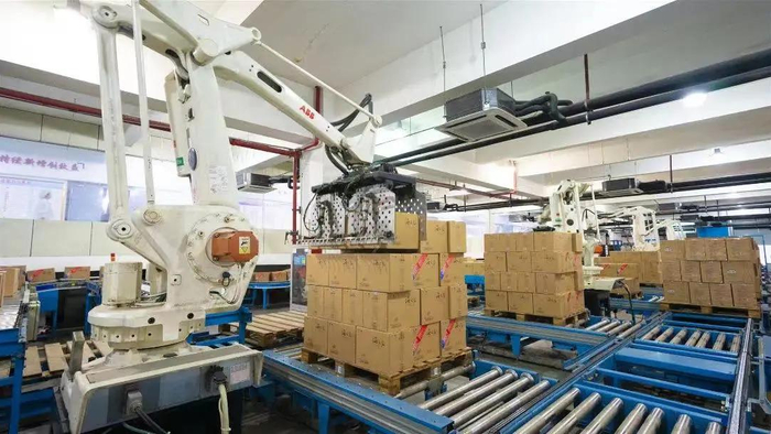 ▎洋河建成首个智能化工厂（图源：梦之蓝社区）