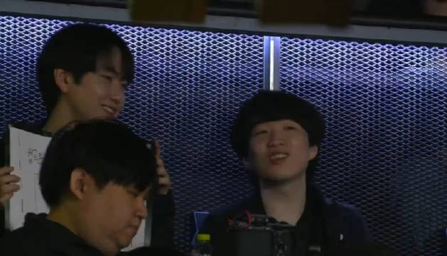 ghost在现场为dk加油