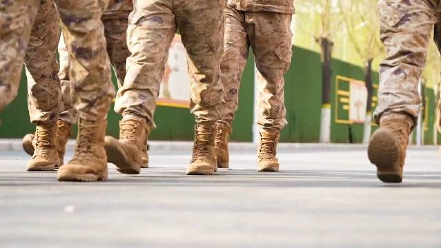 一声班长,一生班长(张瑞丰,刘兆勇,秦凯)