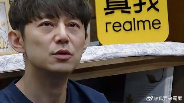 何炅三十岁才九十斤身材被评价一看就没发育向往的生活67