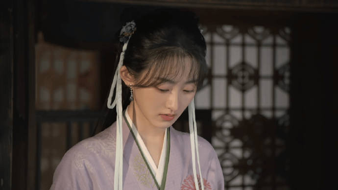 灵儿弄丢了逍遥哥哥送的发绳,纠结之下决定不再去寻找…|赵灵儿_新浪