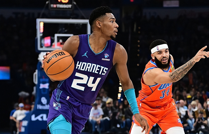 8日nba前瞻詹姆斯率湖人冲击西部第7勇士锁定前10火箭出局