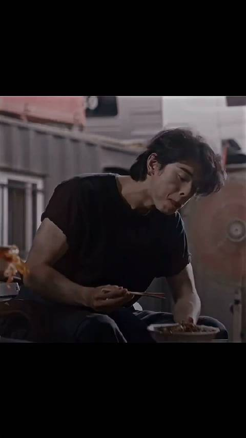 第一次在车银优脸上看到糙汉感