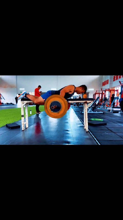 专业运动员训练进阶一旦运动员开始执行一份有氧耐力运动计划