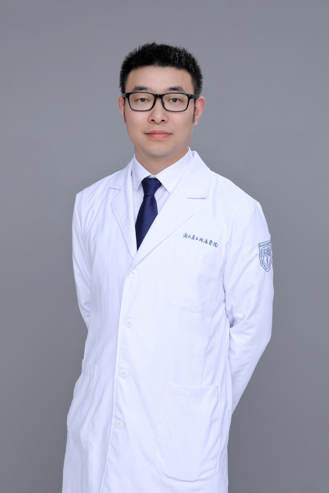 医结合治疗精神障碍职称职务:硕士研究生,主治医师姓名:宋昕宇性别:男