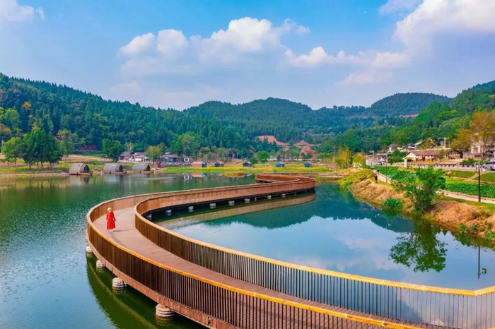 文旅融合遂宁船山景城一体助推全域旅游