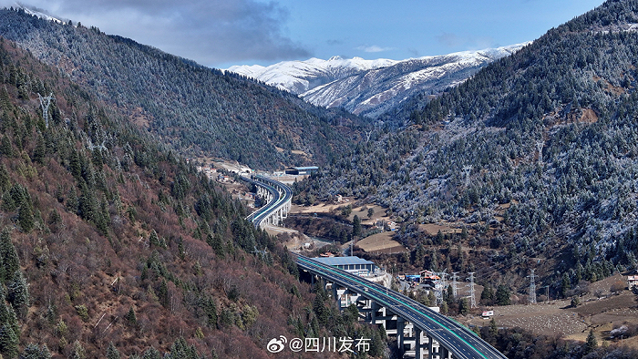 涉及四川39个欠发达县域|高速公路|四川省_新浪新闻