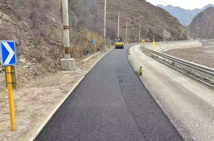门头沟大台街道交通大动脉进入灾后重建最后阶段