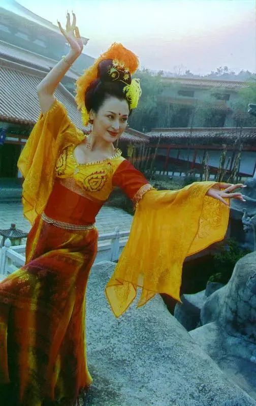 雪山飞狐33年程灵素美貌不减胡斐风采依旧只有她变化最大