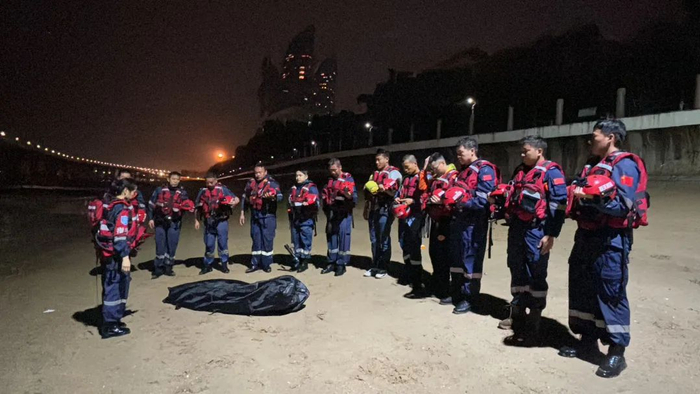 事发厦门一男孩不幸坠海身亡