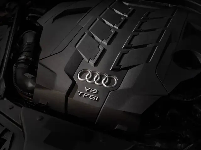 挑战迈巴赫s580奥迪a8l霍希v8版上市谁才是地表最壕头等舱