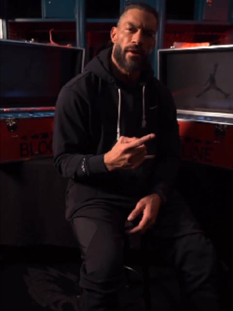 jordanbrand与wwe环球卫冕冠军罗曼雷恩斯romanreigns