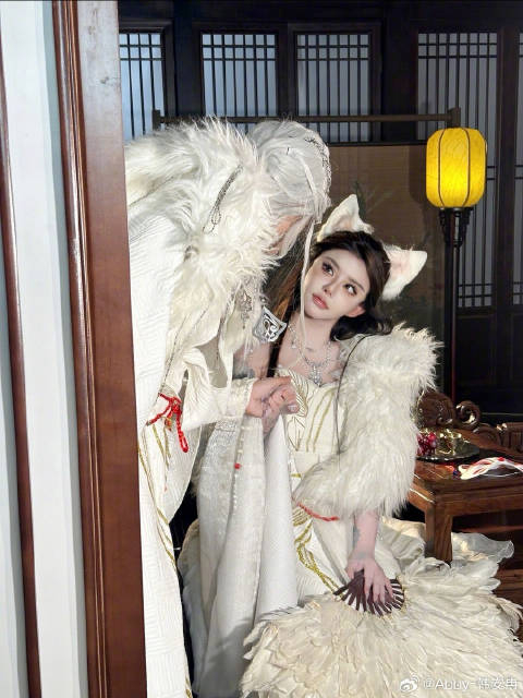 韩安冉和宋浩然cos狐仙写真