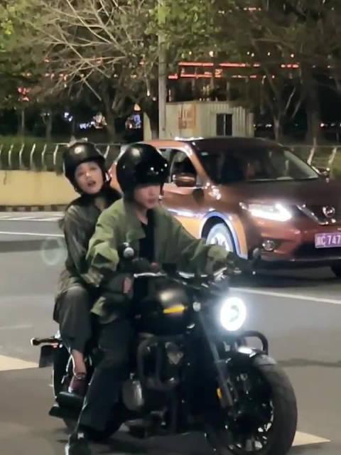 张若昀马思纯血缘相对论重庆拍戏路透