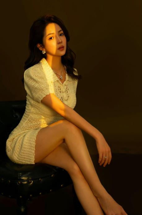 美女裁判王钟瑶