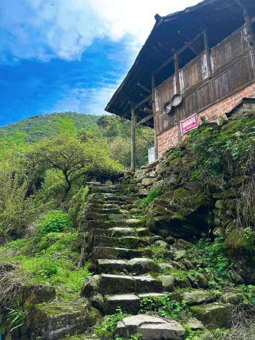 这地方真的很适合徒步啊 成都周边之大邑-龙窝子徒步攻略来啦 1交通