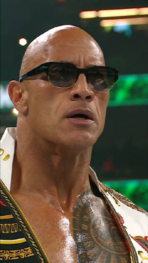 2024摔跤狂热大赛01世纪同框01约翰塞纳和巨石强森同台