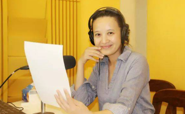 美女主持人李煜:部队出身,养男友一家吃5年软饭,如今苦尽甘来|李煜