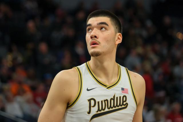 扎克-埃迪:高中毕业时很多教练放弃我 很感激现在的教练给我机会|埃迪