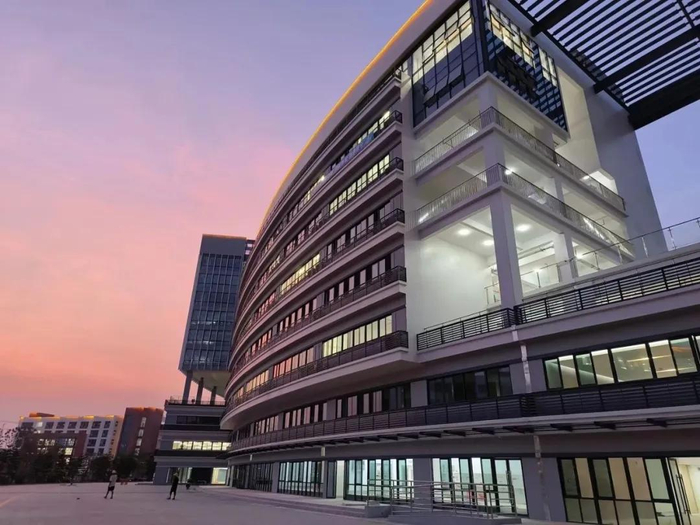 3校合并！广东这所公办大学搬了！|广州市|广州城市职业学院|广州大学|广东省|科教城_新浪新闻
