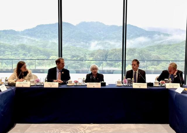 4月5日，中国美国商会活动 图源：耶伦在社交平台X上发文