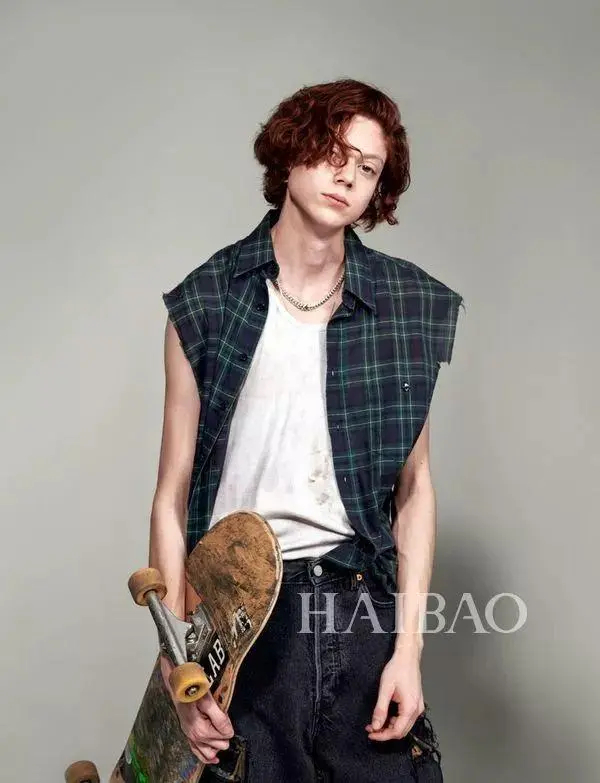 说不定这次要换小李子吃点爱情的苦了……|小李子_新浪新闻