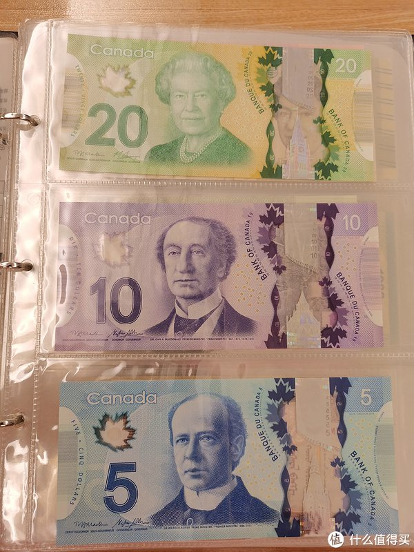 1美元背面:这个就复杂了,自己合计,留个作业～5美元背面:林肯纪念堂20