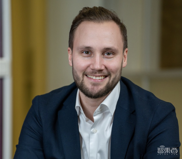 逃离openai36人出走已拿600亿融资