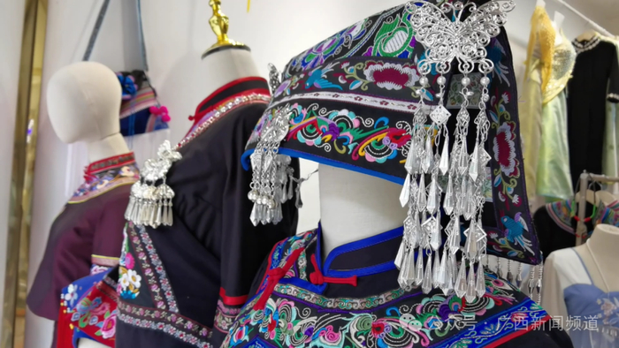 三月三带火了广西民族服饰网红产品纷纷出圈