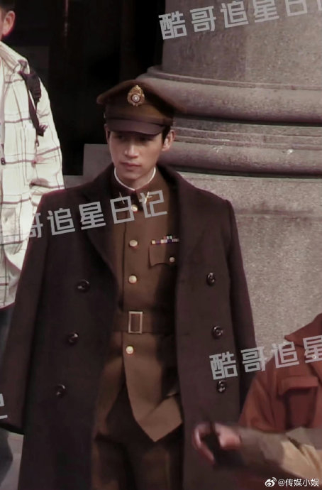 魏晨民国军装造型帅的有点过分了!|魏晨|民国_新浪新闻
