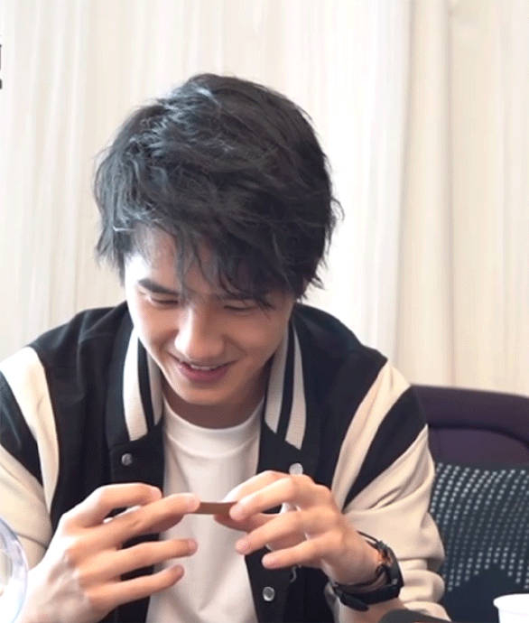 确实没有绑定啊…|刘昊然|秦风|陈思诚_新浪新闻