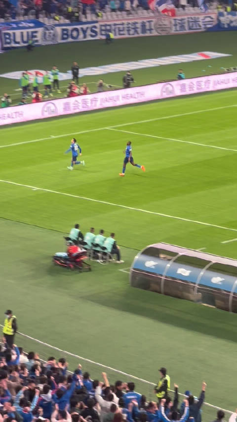 特谢拉的进球庆祝动作,全世界球迷都懂!连续3场,第4个进球!_手机新浪