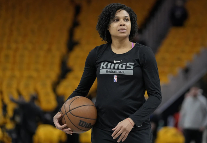 黄蜂获准面试g联赛最佳教练:39岁哈丁或创历史|哈丁|g联赛|黄蜂_新浪