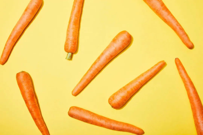 兔子爱吃的胡萝卜人吃了真的能治疗近视吗