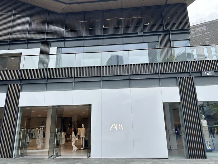 位于成都太古里的ZARA实体店