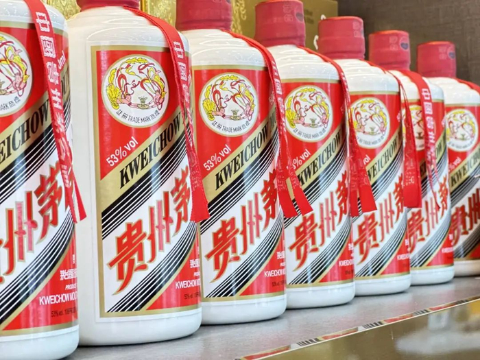 茅台降价搅动白酒江湖!业内认为降价空间有限,高端品牌影响力依然突出