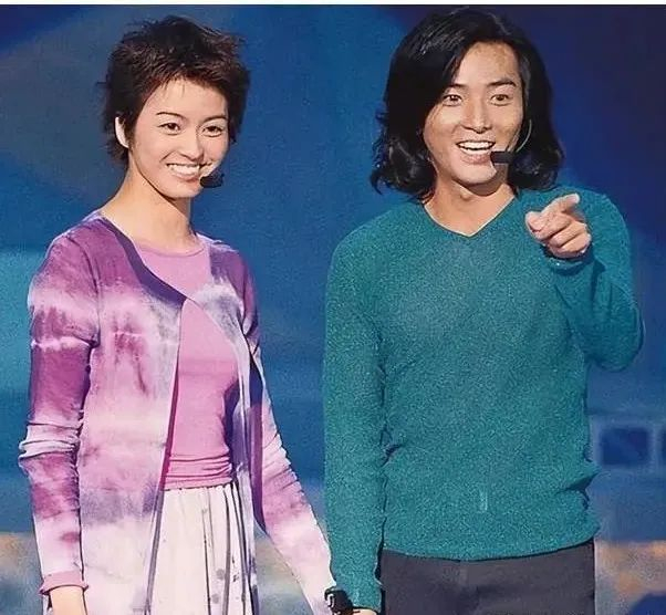 郑伊健,35岁闪婚外籍丈夫,如今怎样了|梁咏琪|郑伊健|邵美琪_新浪新闻